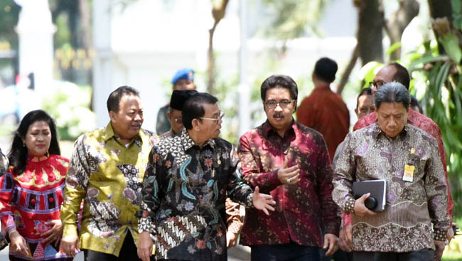 Presiden Jokowi Setujui Penambahan 1.800 Hakim